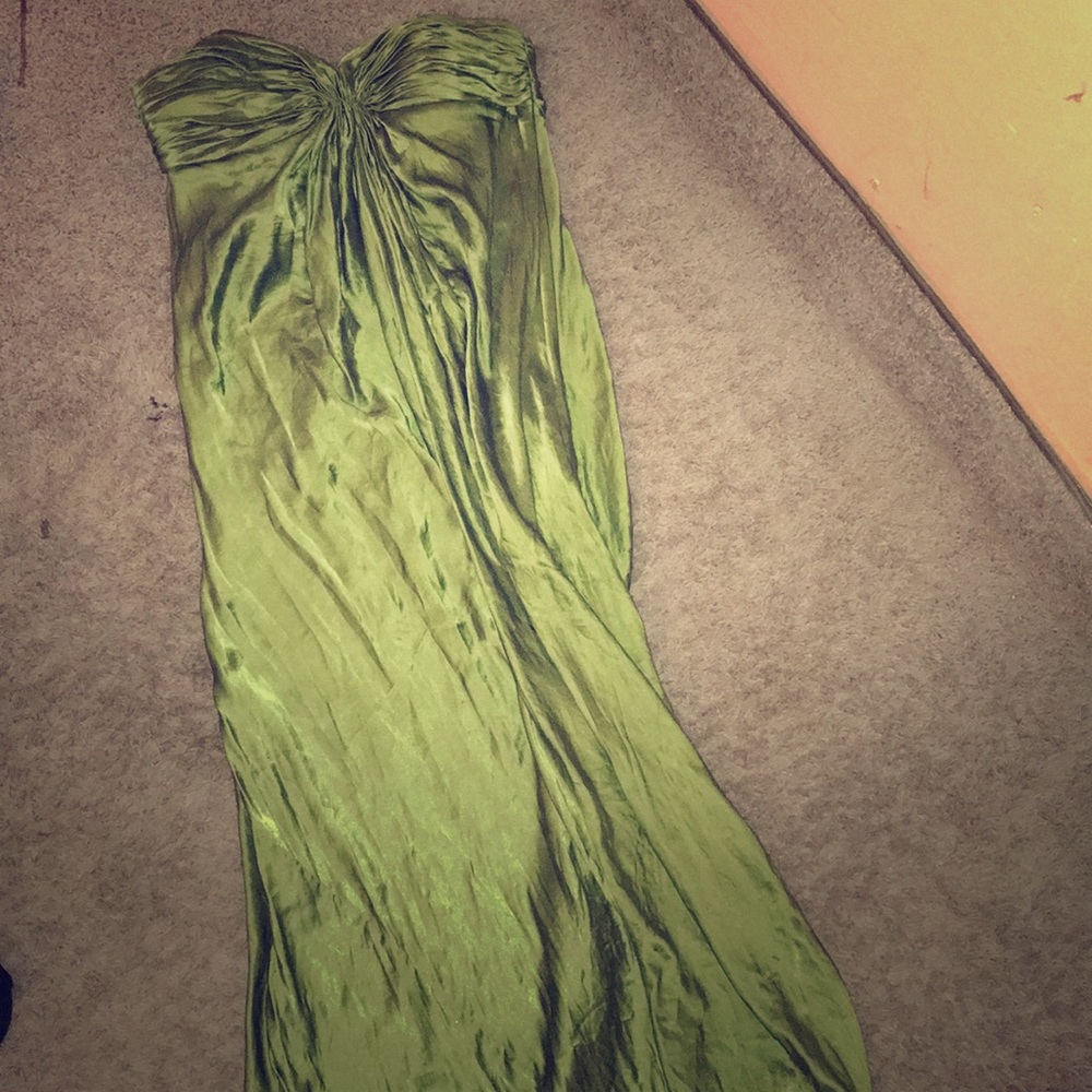 Cute clothes cheap prices! Asking $10 a piece.